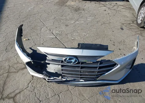 2019 Hyundai Elantra Se z USA, uszkodzony, nr VIN 5NPD74LF3KH479850